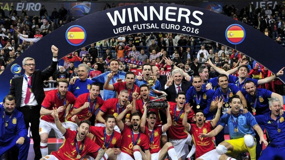 Spagna campione d'europa L84